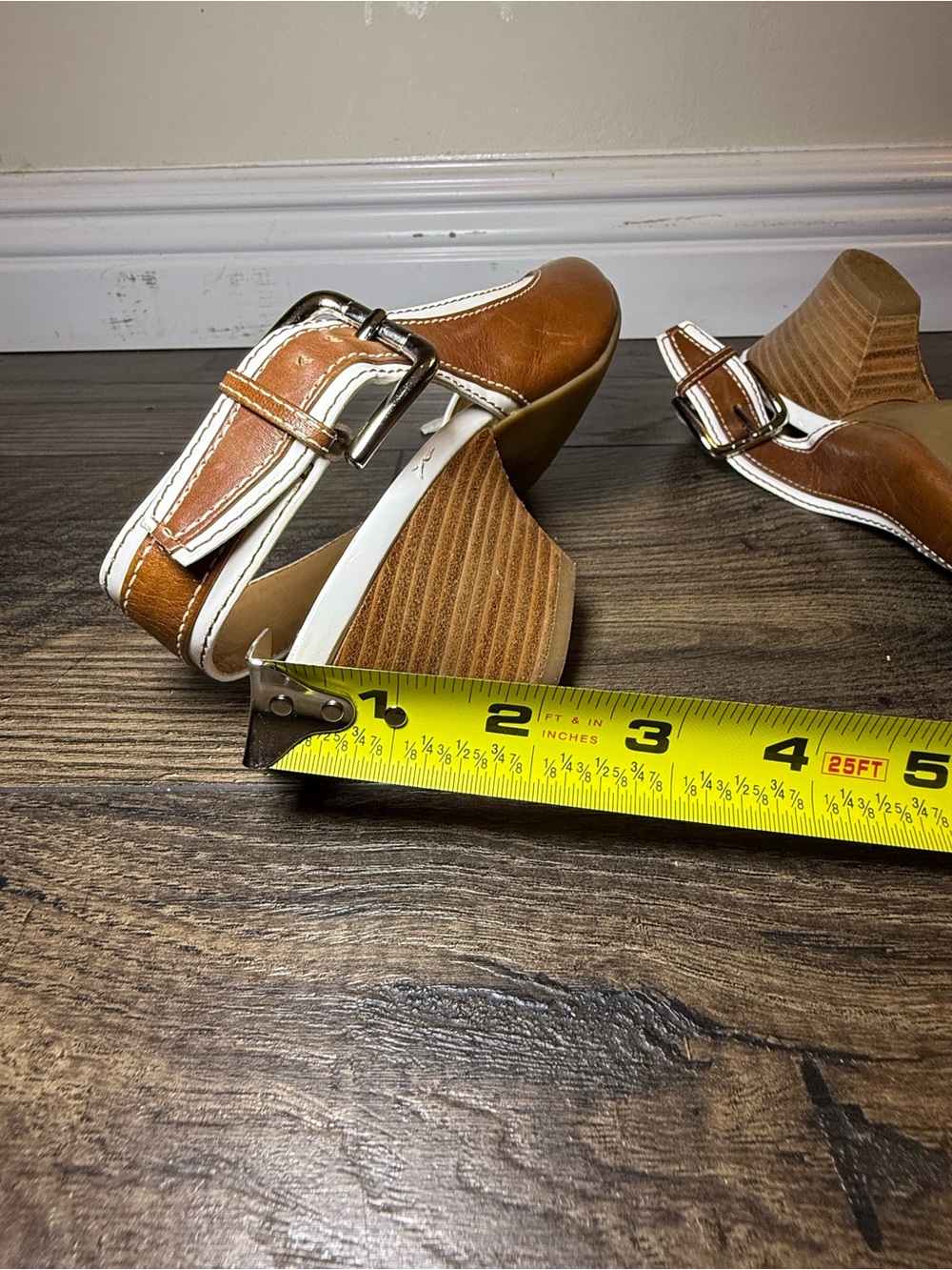 Franco Sarto Brown White Leather Sling Back Peep Toe Sandal Heels Size 7M - Picture 8 of 8